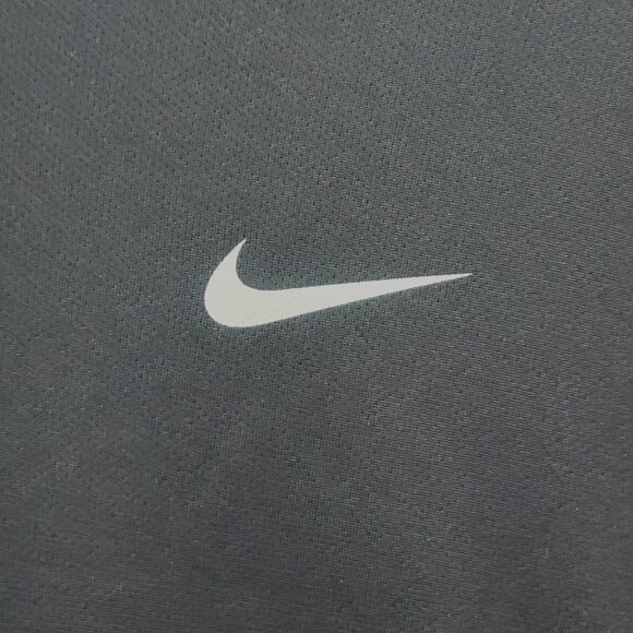 Nike Dri Fit Long Sleeve Boys Shirt Size M (10-12) - Picture 3 of 5